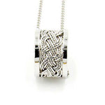 Hand-knitted silver single top