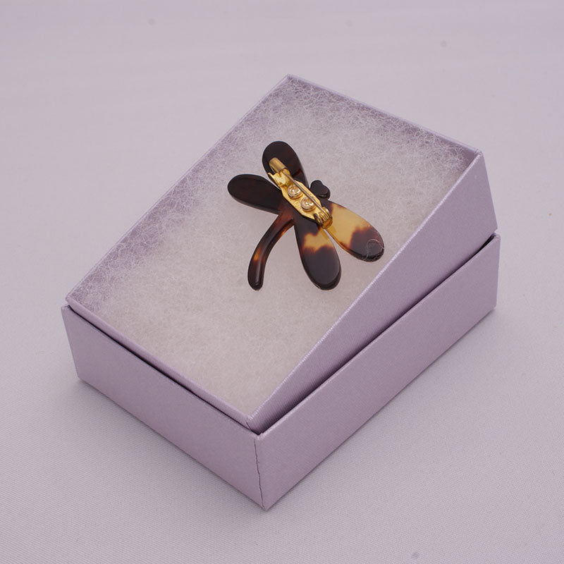 Tortoiseshell brooch (dragonfly)