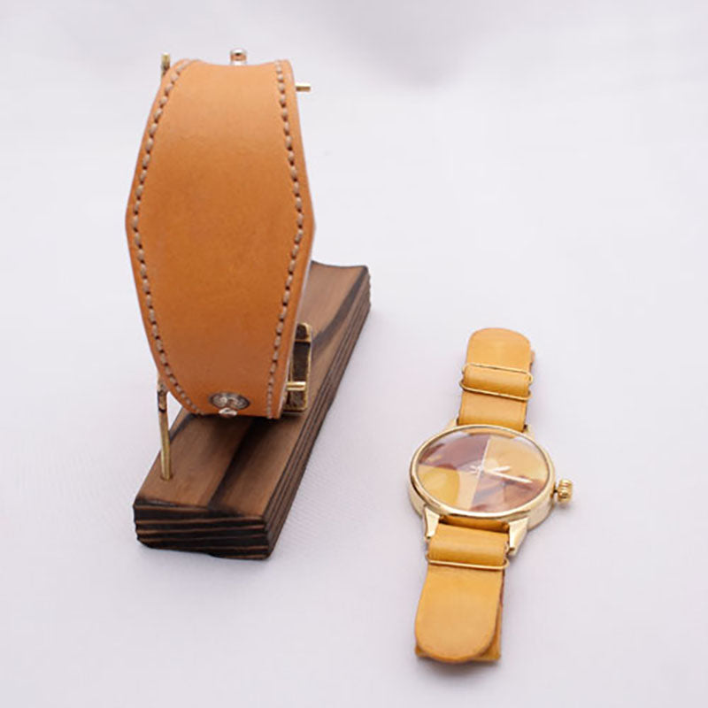 Tortoiseshell casual watch for men, natural